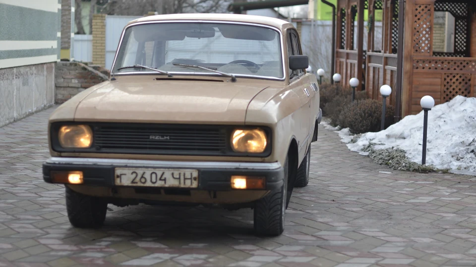 Москвич 2140