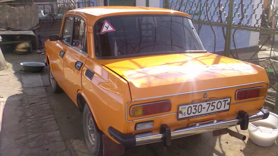Москвич 2140 3