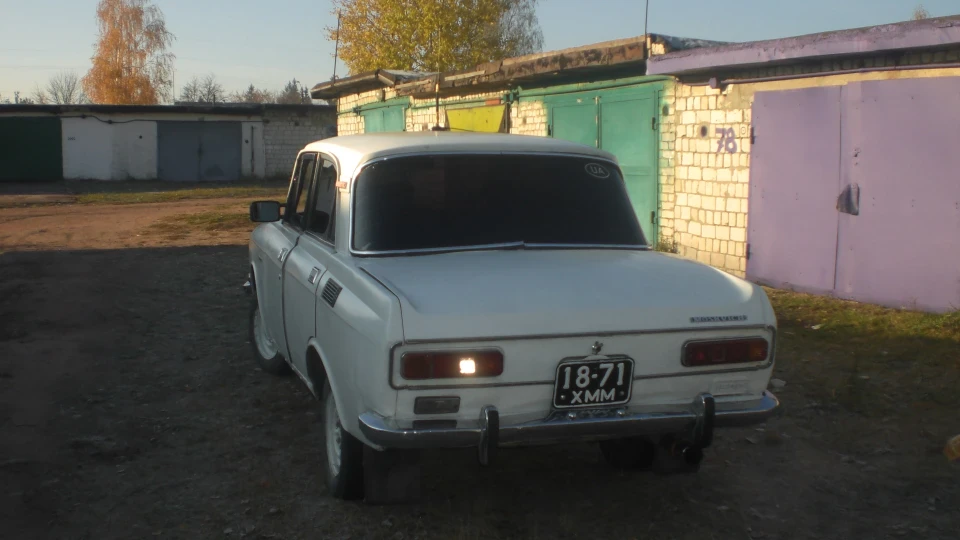 Москвич 2140 3