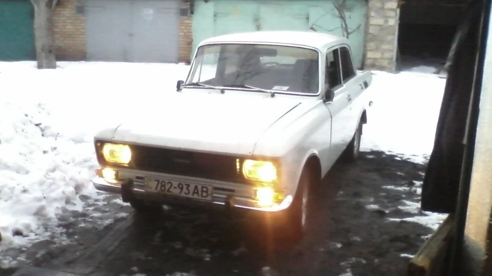 Москвич 2140 3