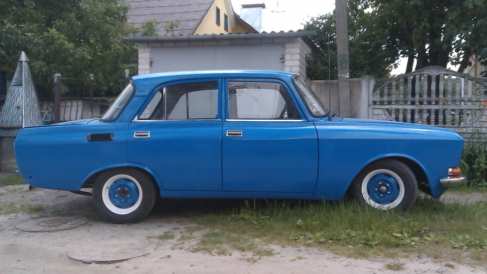 Москвич 2140 4