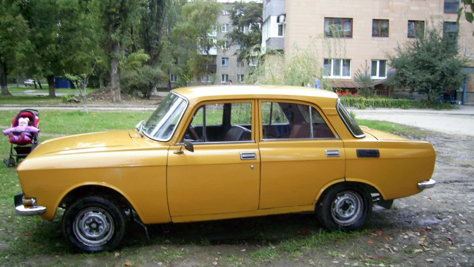 Москвич 2140 4