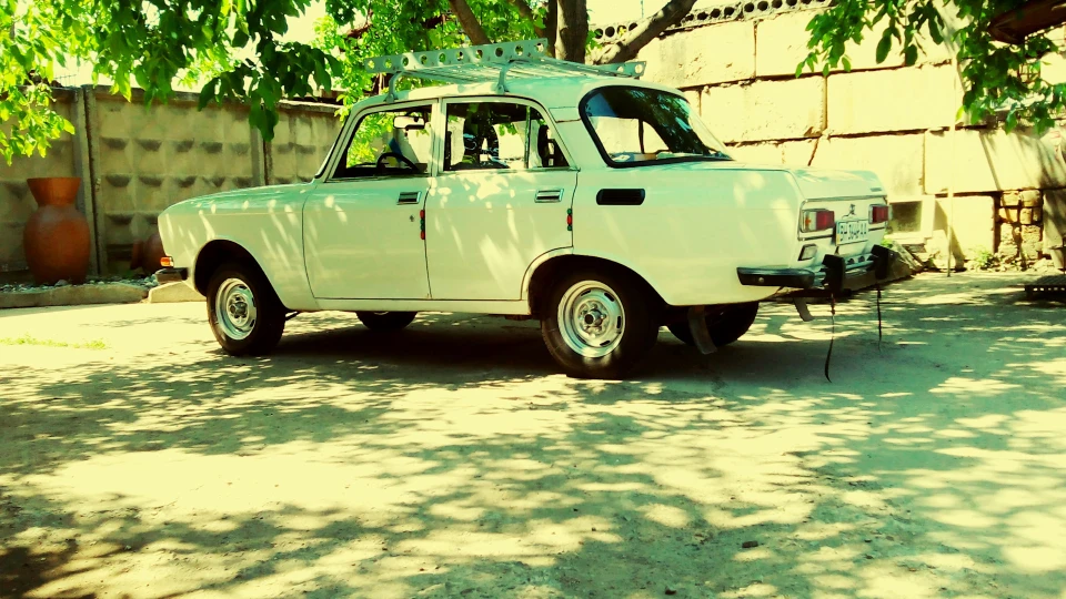 Москвич 2140 2