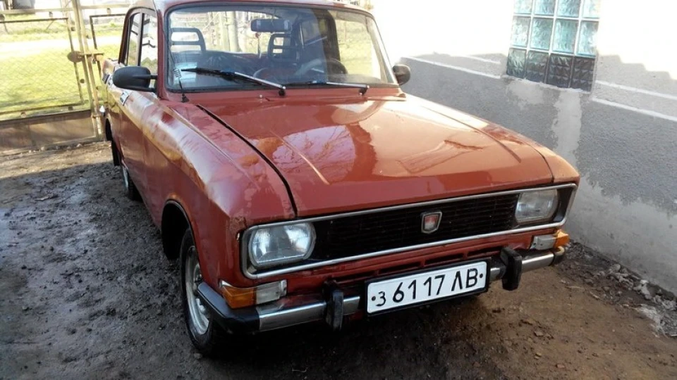 Москвич 2140 4