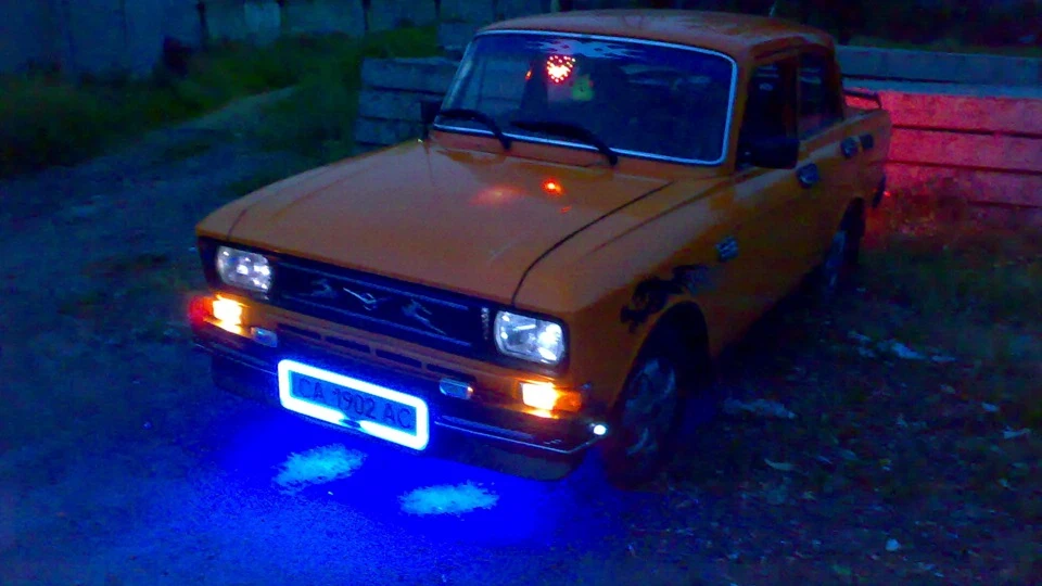 Москвич 2140 3