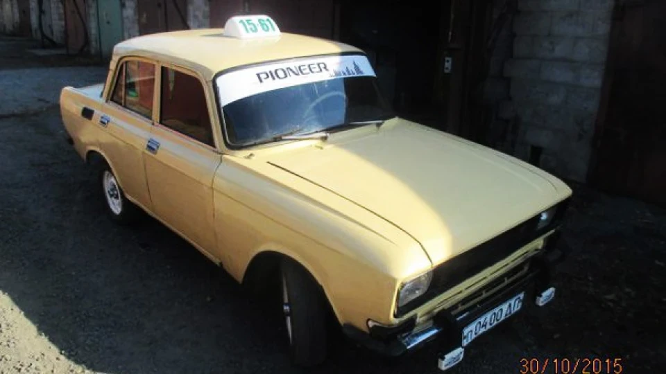 Москвич 2140 1 шалений