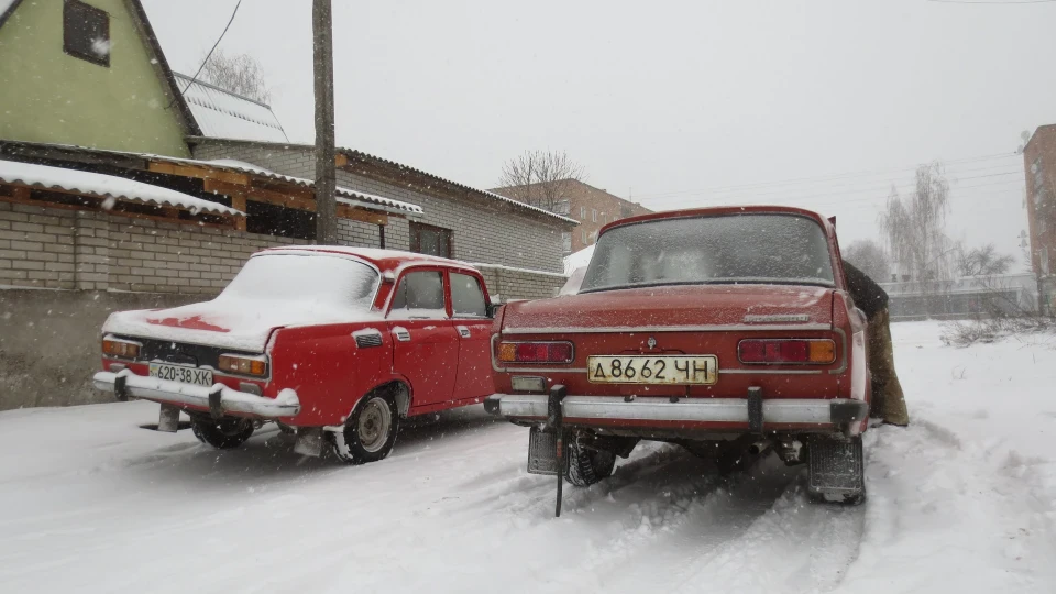 Москвич 2140 77 vs 88