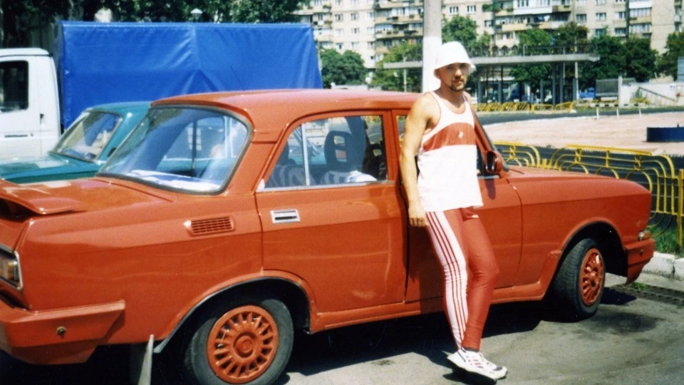 Москвич 2140 червоний дракон 3