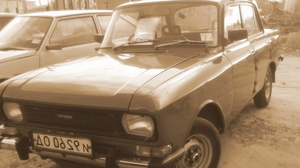 Москвич 2140 Автолегенда СССР 3