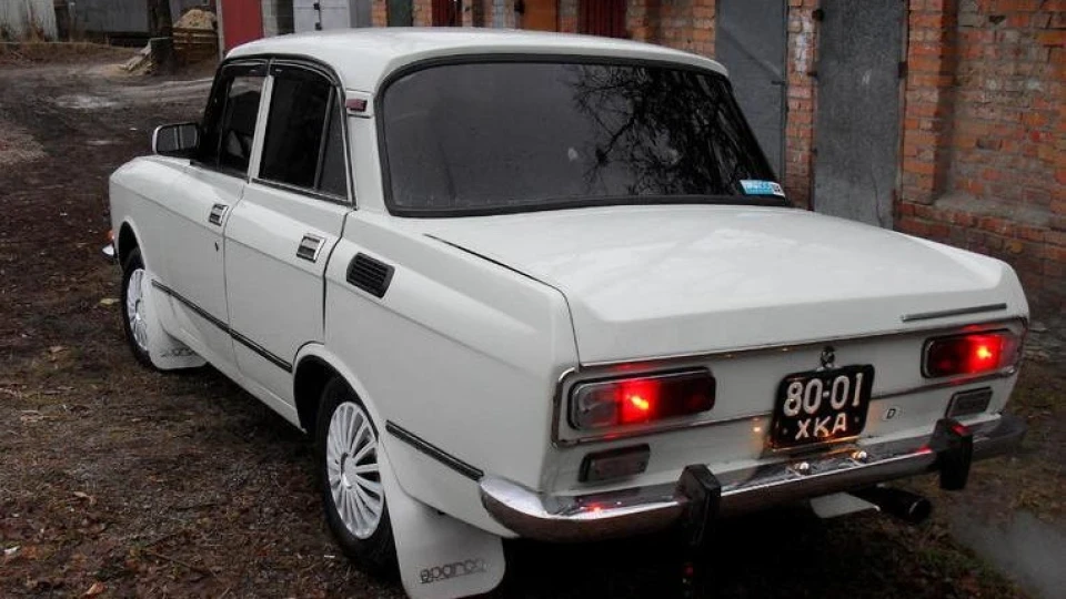 Москвич 2140 Білий кінь!)