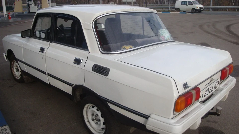 Москвич 2140 Бентлі Ленінського Комсомол 5