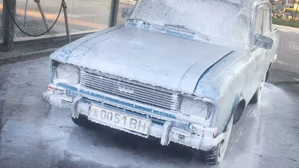Москвич 2140 Blue Dragon 3
