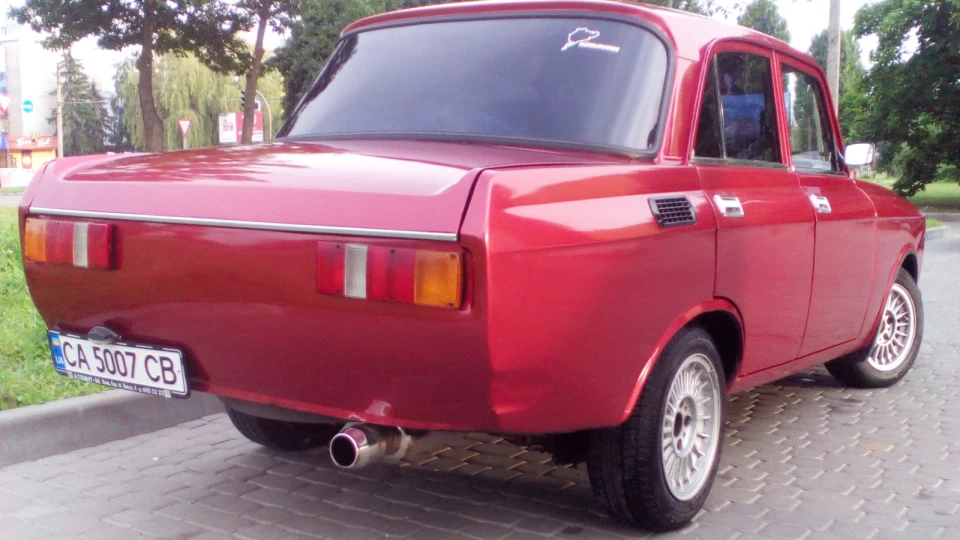 Москвич 2140 Малиновий Космос! 3