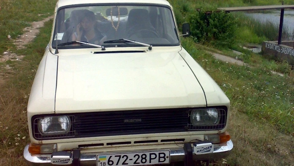 Мусквич 2140 Бджола