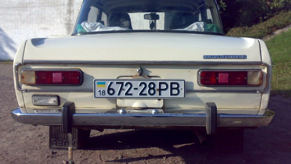 Мусквич 2140 Бджола 4