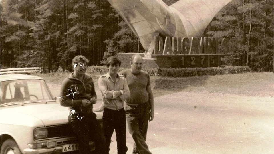 Москвич 2140 Сірий матовий 2