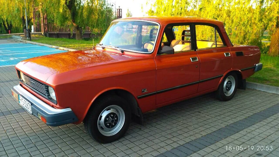 Москвич 2140 Страдіварі Лайф 2 3