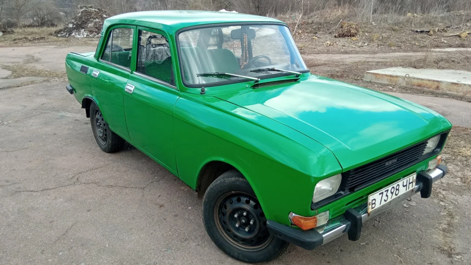 Москвич 2140 Зелений шершень
