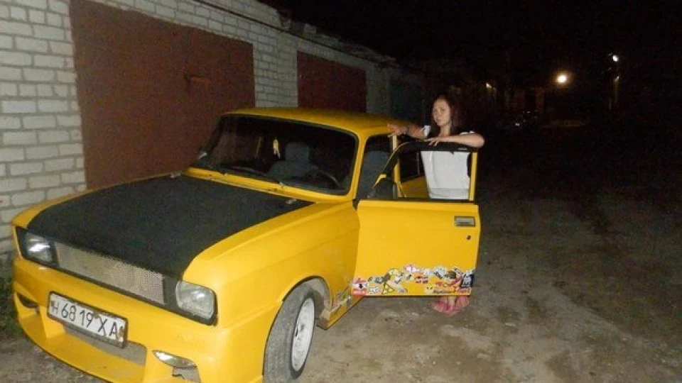 Москвич 2140 Жовтий 1.7 3