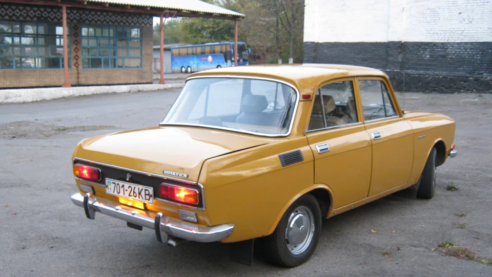 Москвич 2140 Жовтий Москвич 3