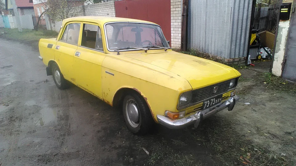 Москвич 2140 Жовтий мустанг 2