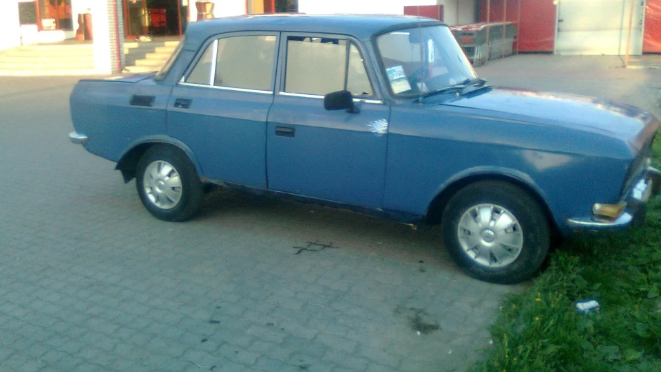 жук Масквич 2140 2