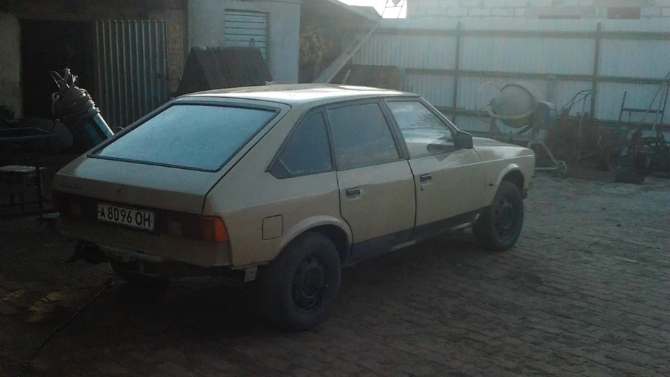 Москвич 2141 1.5 dvs 2