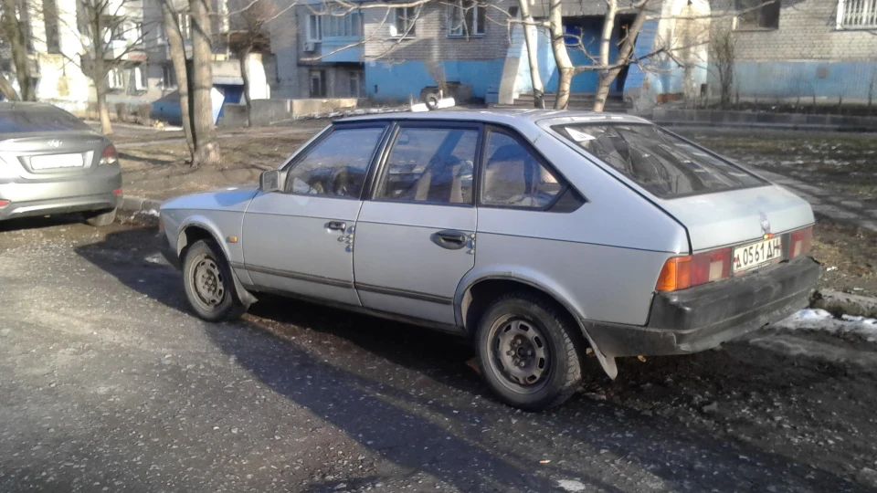 Мусквич 2141 1,5 Mouse ) 21412