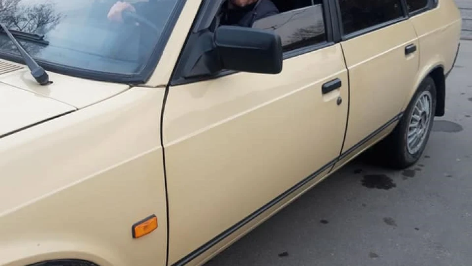 Москвич 2141 1.6 люкс 2