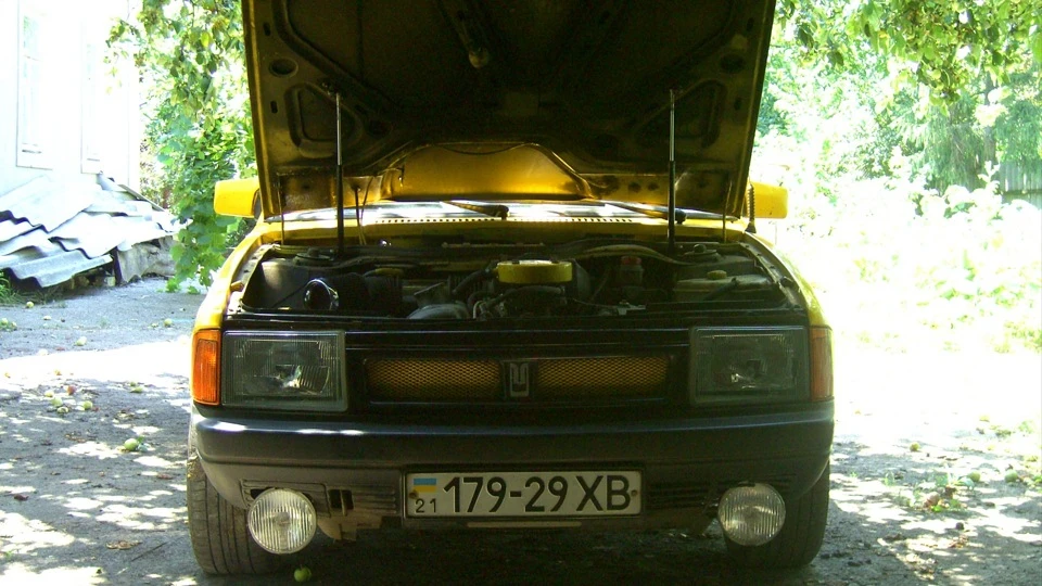 Москвич 2141 1.7 i 3