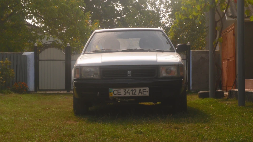 Москвич 2141 Білий, 1.5 2