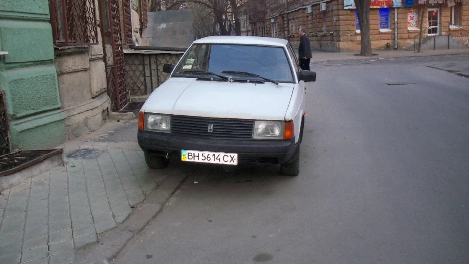 Москвич 2141 Білий крокодил 4