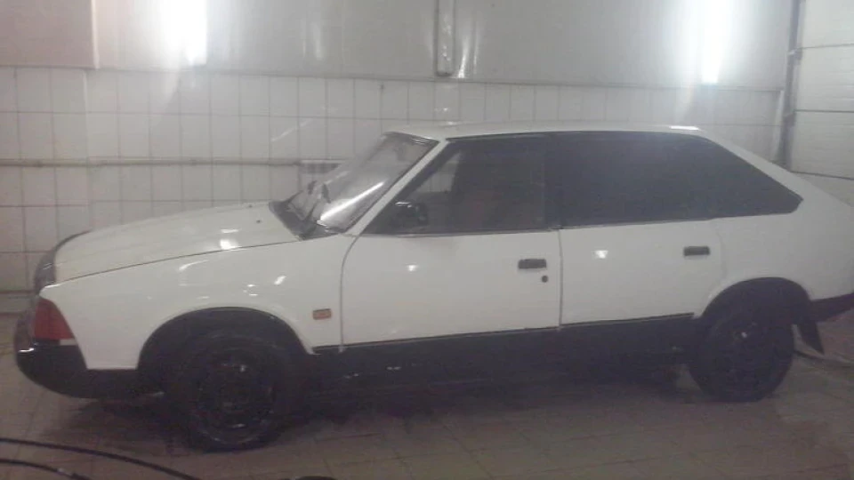 Москвич 2141 Білий
