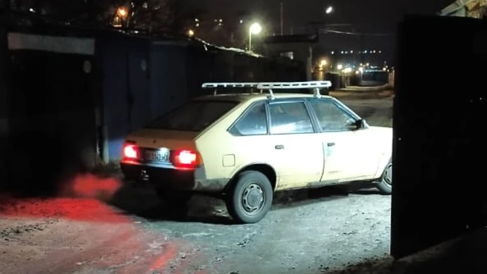 Москвич 2141 Бежевий Мосик 3