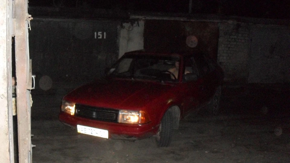 Москвич 2141 Червоний 1,8 MI 2