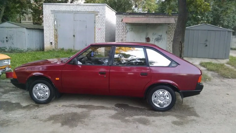Масквич 2141 Маскарад 3