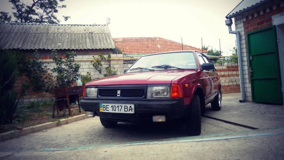 Москвич 2141 Red Knight