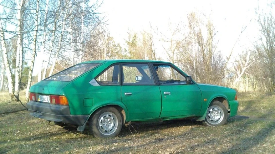 Москвич 2141 Зелений дракон)))