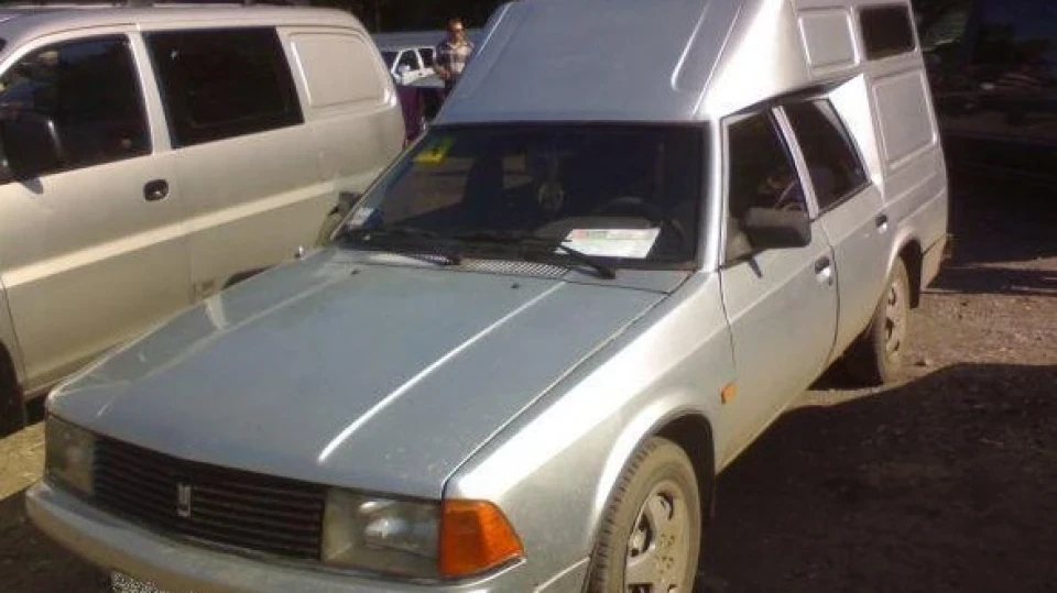 Москвич 2901 Сріблястий металік 2
