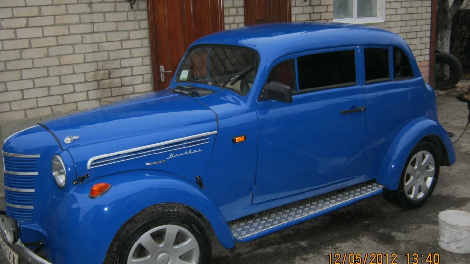 Москвич 401 Я їду по лузі 5