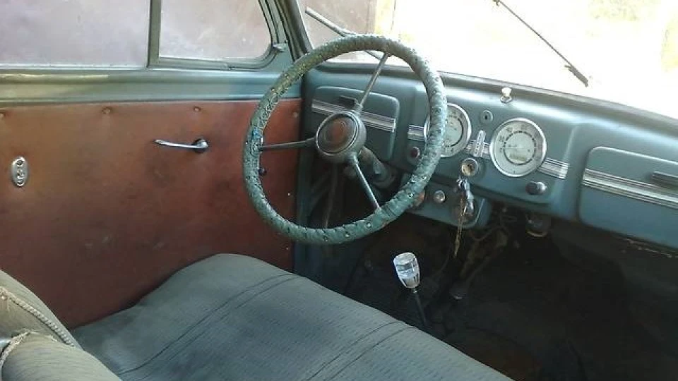 Москвич 401 Живий