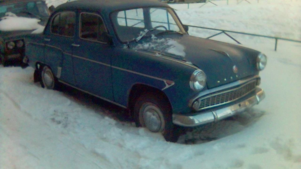 Москвич 403 ....... _Б Р О Н Е В І К 5