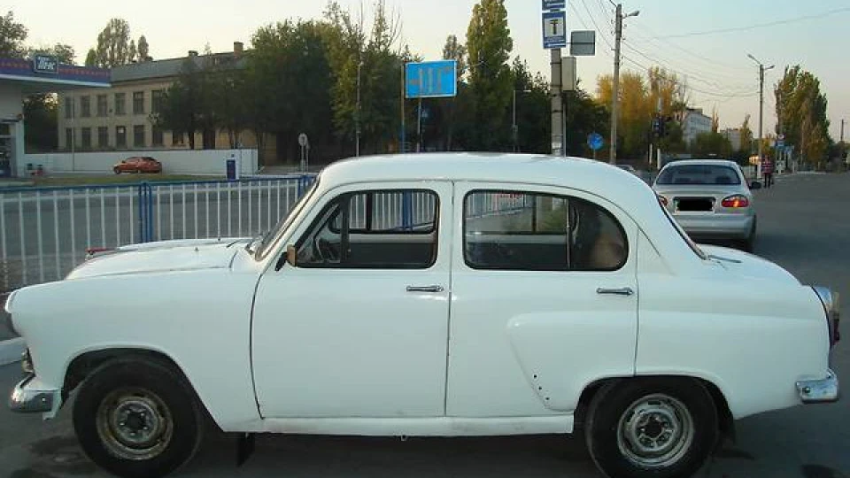 Москвич 403 крила передні від волги 3