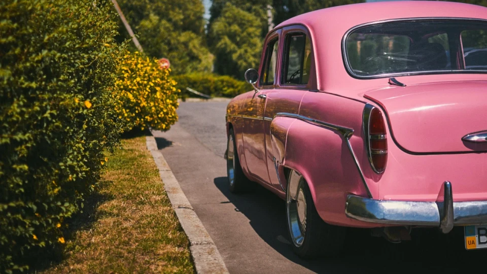 Москвич 407 pink injection 2