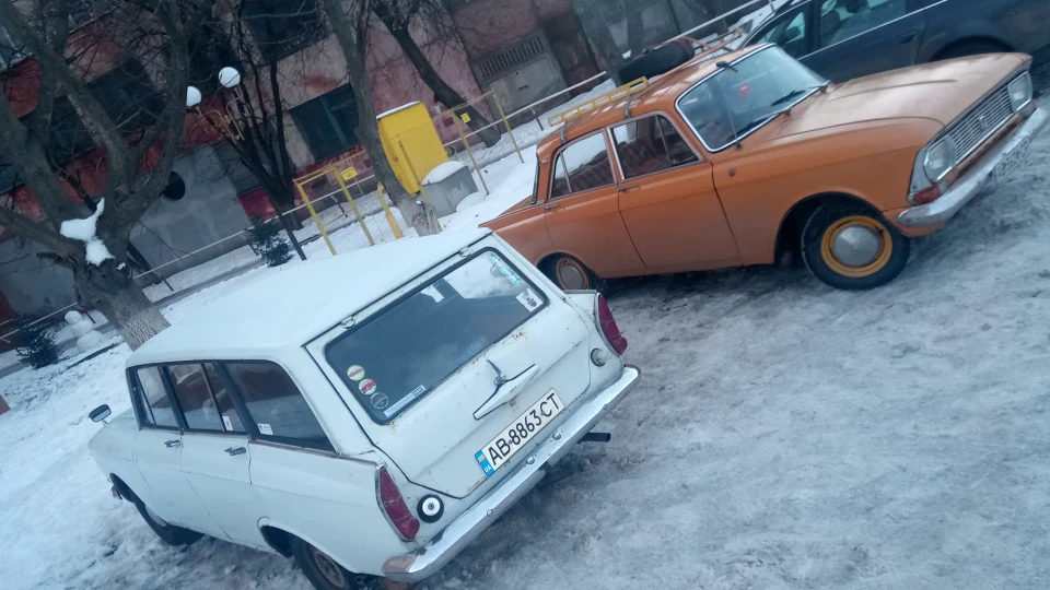 Москвич 408 408 у охрі 2