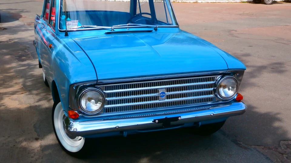 Москвич 408 сатурн життя 2 4