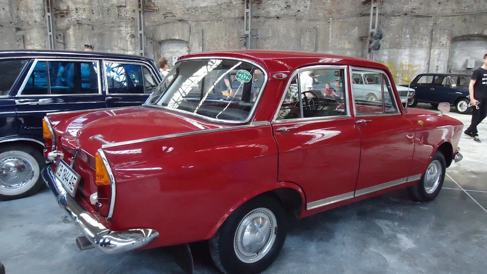 Москвич 408 шеф на Дубровку 5