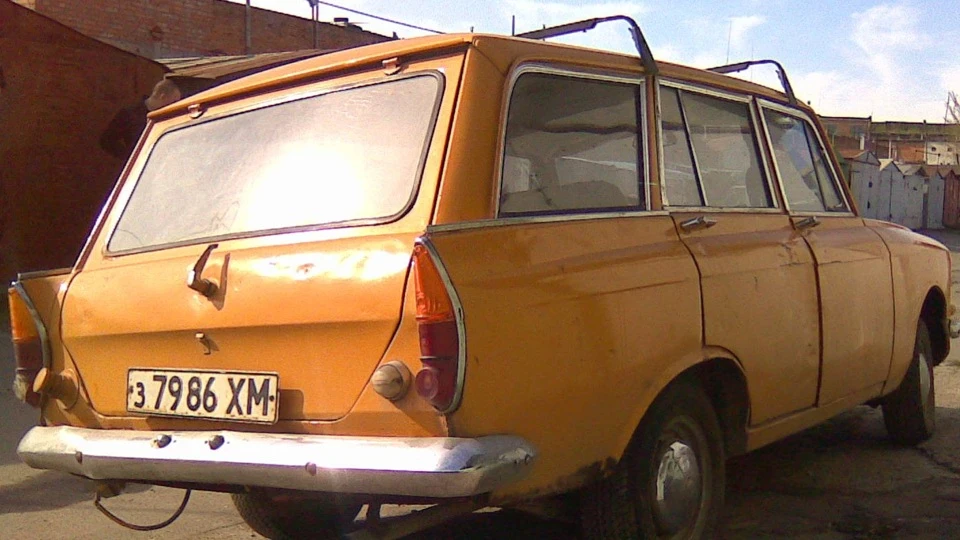 Москвич 427 Exclusive RetroUniversal 2