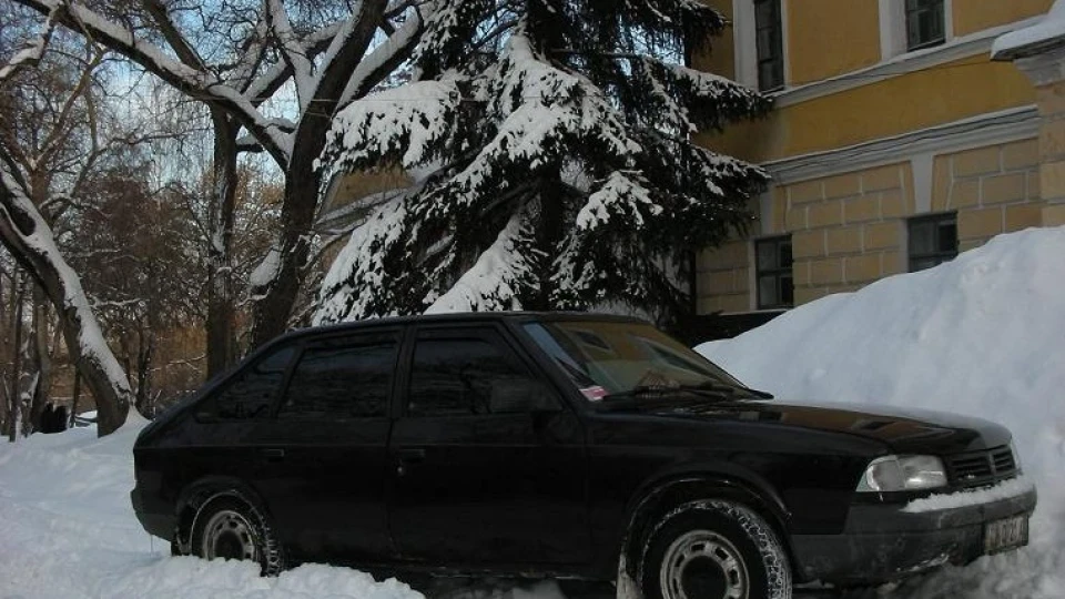 Москвич Святогір Dark Chocolate 5