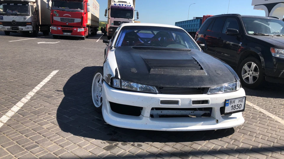 Nissan 200SX Чотири 2JZ 2